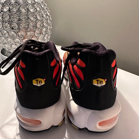 AirMax Plus OG - Picture 4 of 9